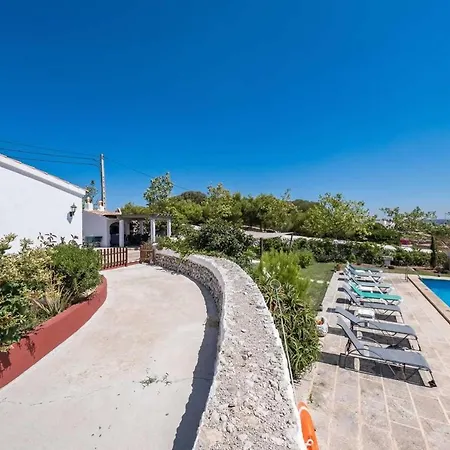 Llucasaldent Menor Villa *