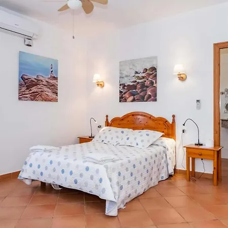 Vila Llucasaldent Menor